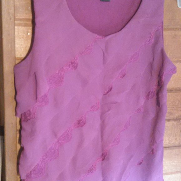 Ann Taylor Tops - Ann Taylor Sleeveless Blouse